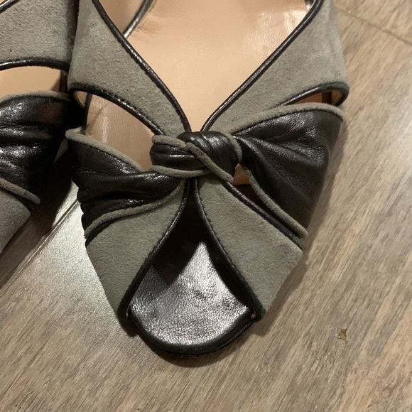 HOBBS Women’s Gray Due Tie Knot Peep Toe Heels size 41 US 9.5- vintage look - Picture 13 of 16